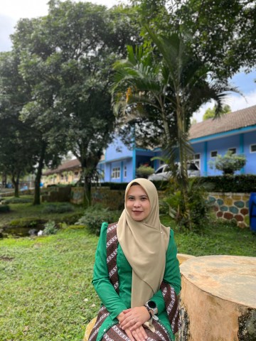 Siti Halimah, S.M